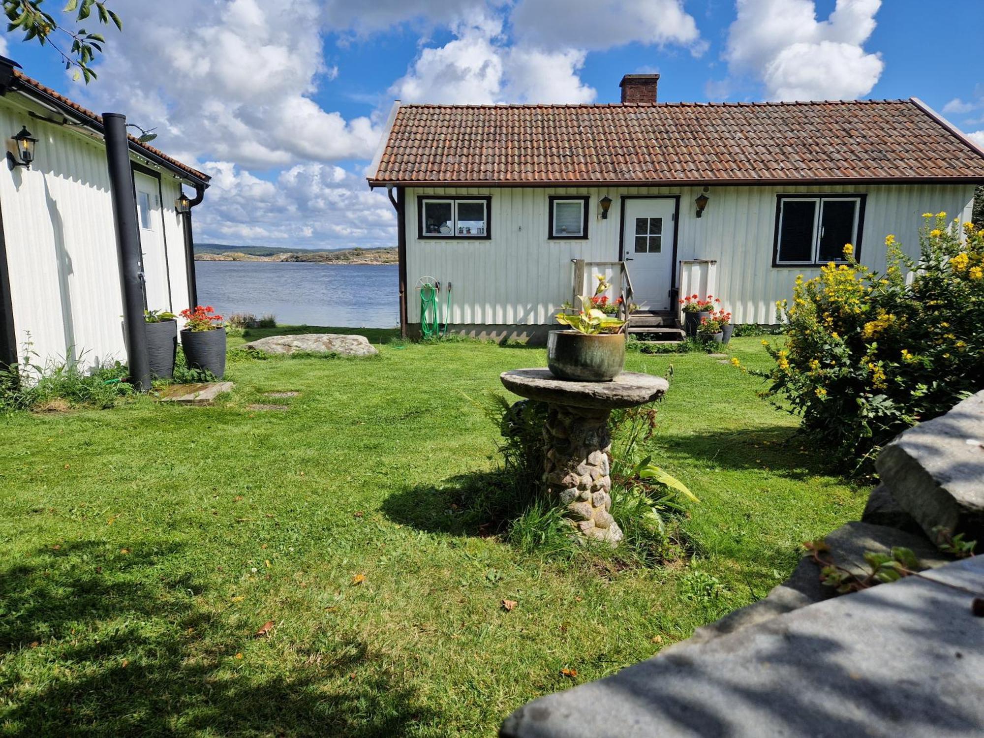 Cabin At The Sea Close To Public Beach With A Jumpingtower Hoviksnas Экстерьер фото